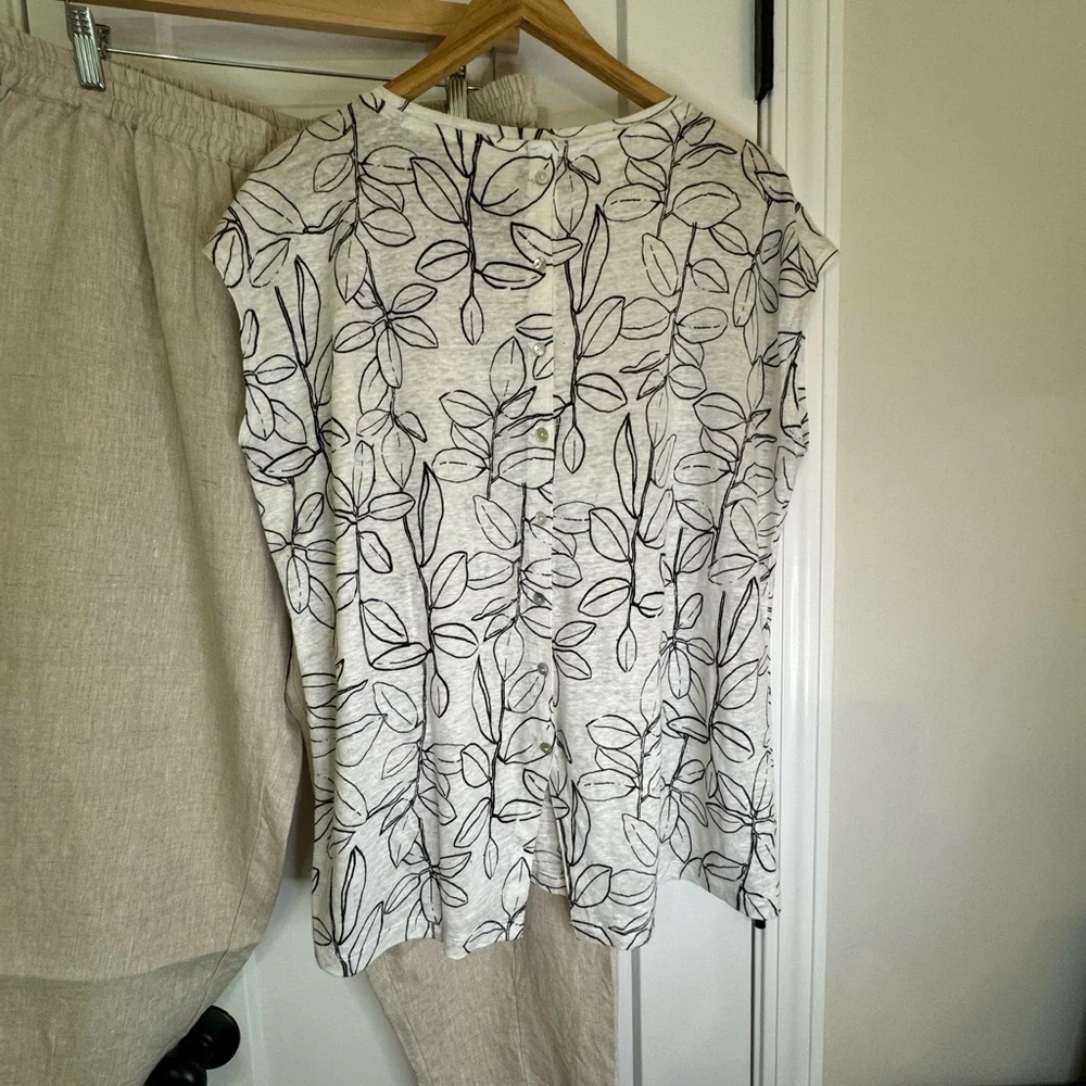 2 Piece XL Linen Bundle Top and Pants - Picture 2 of 12
